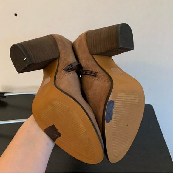 Seychelles Fascinate Suede Leather Buckle Booties - Picture 5 of 6